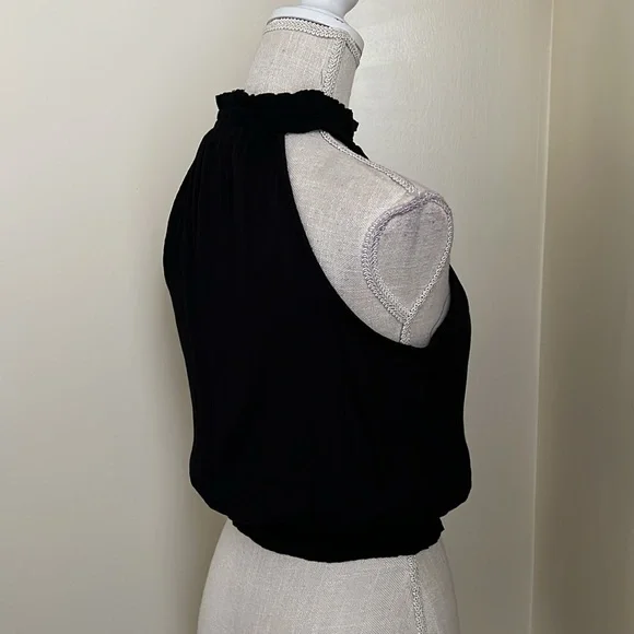 🆕 Angie Black Halter Top - Picture 9 of 10